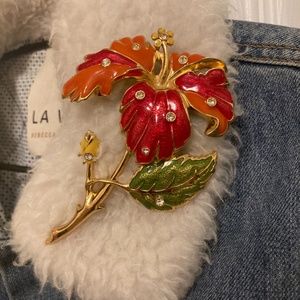 VINTAGE Hibiscus Enamel Flower Pin Brooch
